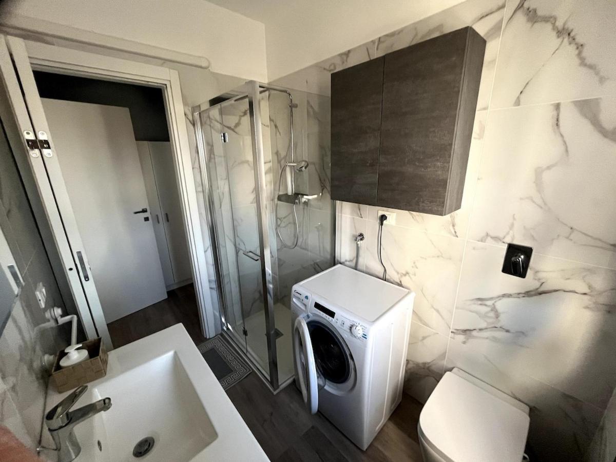 Apartmán Bilocale Con Netflix Incluso Lodi Exteriér fotografie